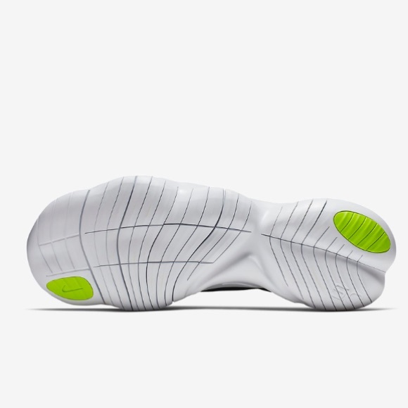 NIB**US 5.5**NIKE Free Run 5.0**Black/ White**$100 - Picture 6 of 8